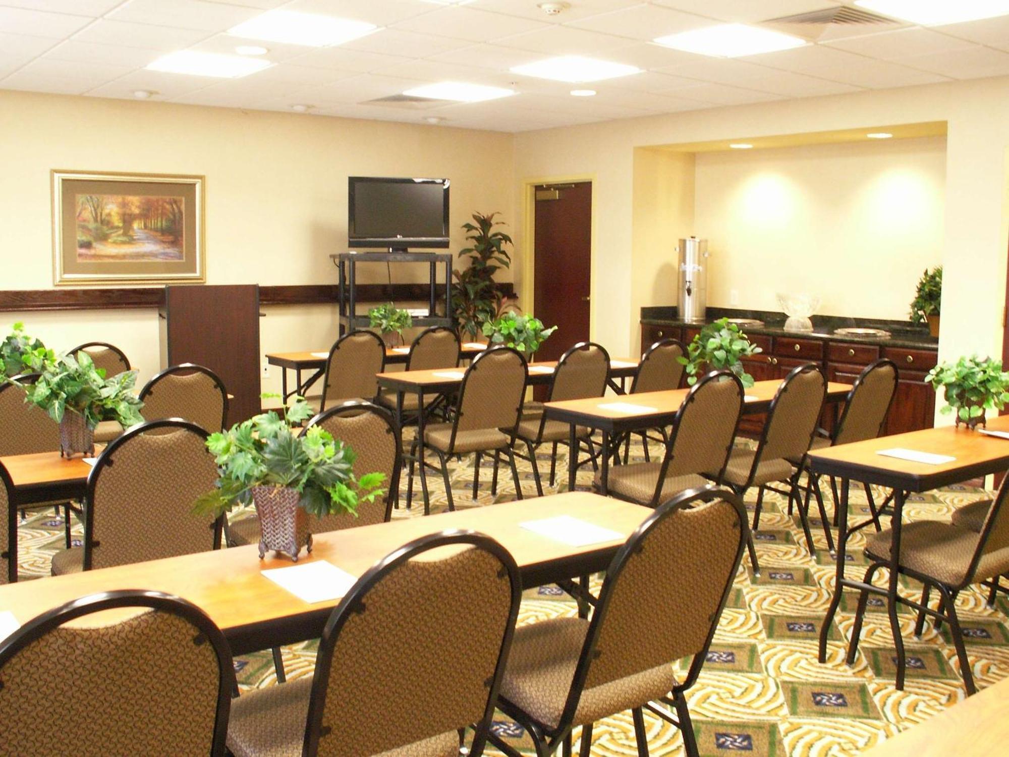 Hampton Inn & Suites Natchez Exterior photo